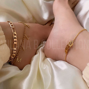
            
                Load image into Gallery viewer, Dainty Gold Initial Anklet
            
        