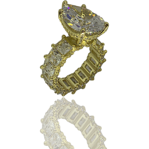 
            
                Load image into Gallery viewer, Mina Ring | Gold
            
        